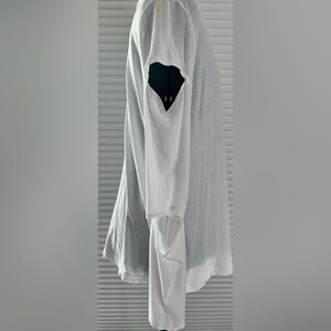 N: PHILANTHROPY. One-of-a-kind-top. Rare. NWT